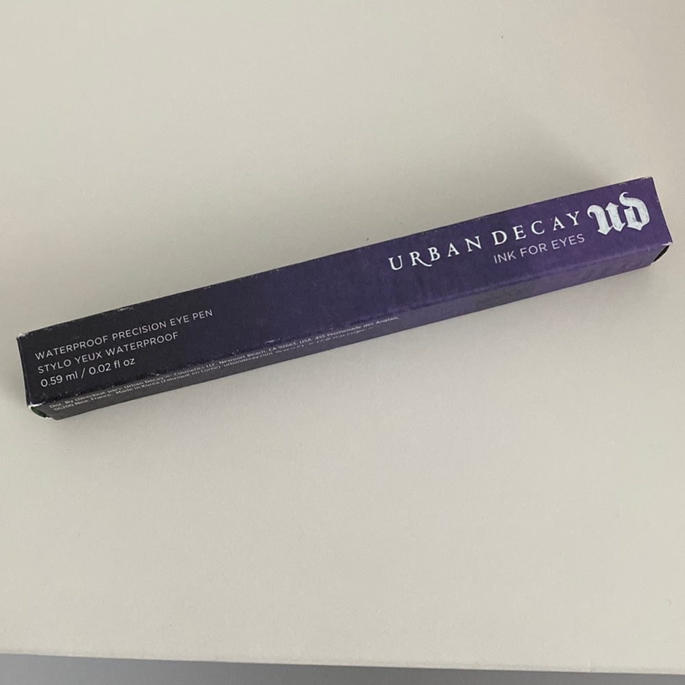 Urban decay Ink for eyes: waterproof precision eye pen (liquid eyeliner)